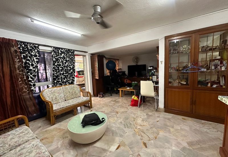 SS15 Subang Jaya Freehold 2 Storey House, Nearby Commercial Hub, Easy Access, Matured Neighbourhood.