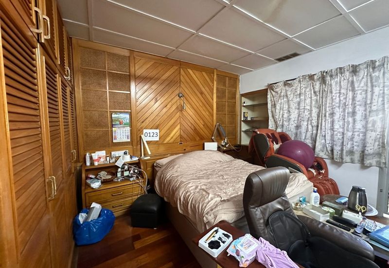 SS15 Subang Jaya Freehold 2 Storey House, Nearby Commercial Hub, Easy Access, Matured Neighbourhood.