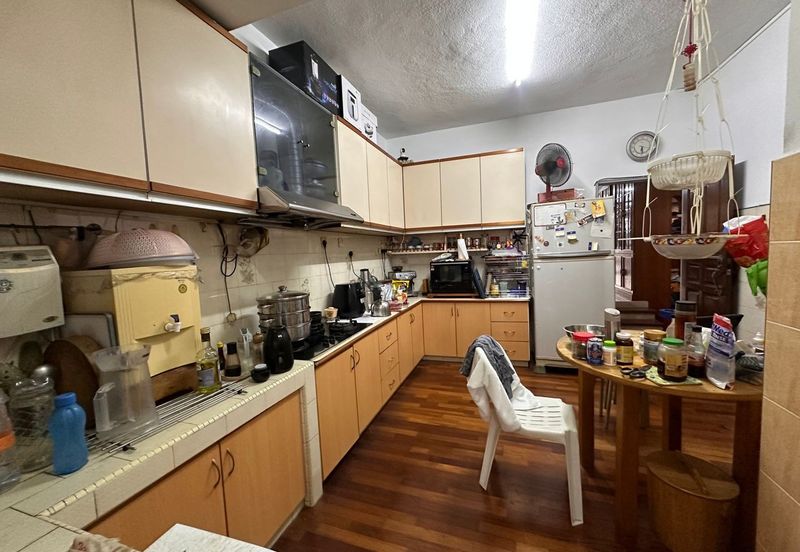 SS15 Subang Jaya Freehold 2 Storey House, Nearby Commercial Hub, Easy Access, Matured Neighbourhood.