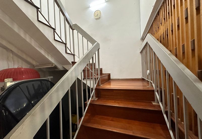 SS15 Subang Jaya Freehold 2 Storey House, Nearby Commercial Hub, Easy Access, Matured Neighbourhood.