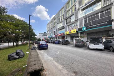 Prima Bizwalk Business Park