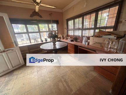 SS17 Subang Jaya Freehold House for Sale, Requires Renovation., Selangor, Subang Jaya