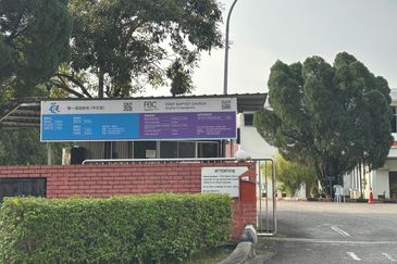 SS17 Subang Jaya Freehold House for Sale, Requires Renovation.