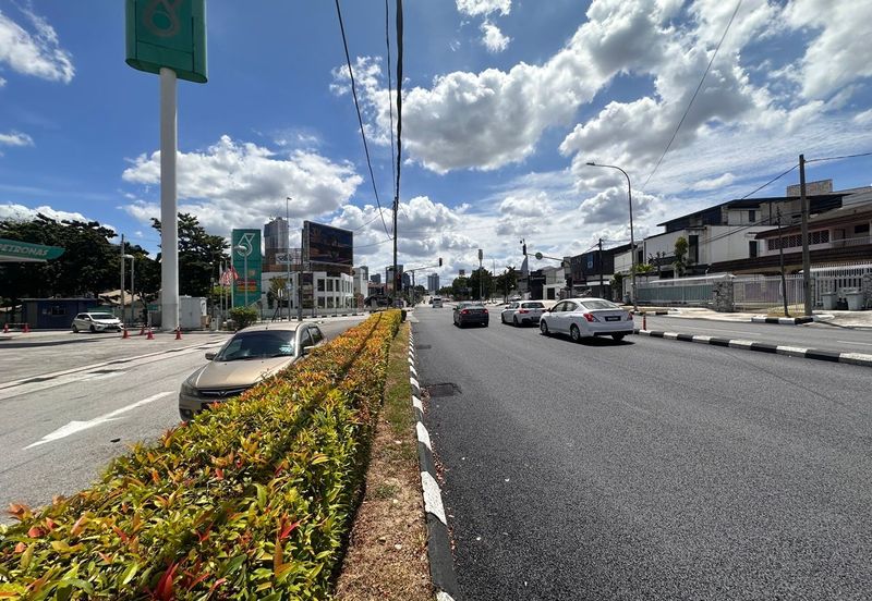 Bangsar Jalan Maarof Commercial Bungalow Lot, Partially Furnished.
