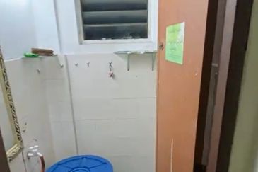 Puchong Utama Court 2