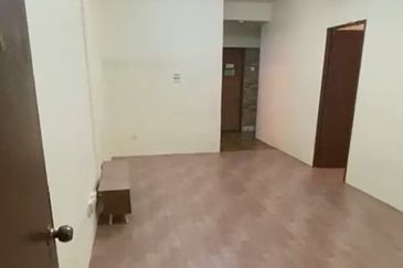 Puchong Utama Court 2