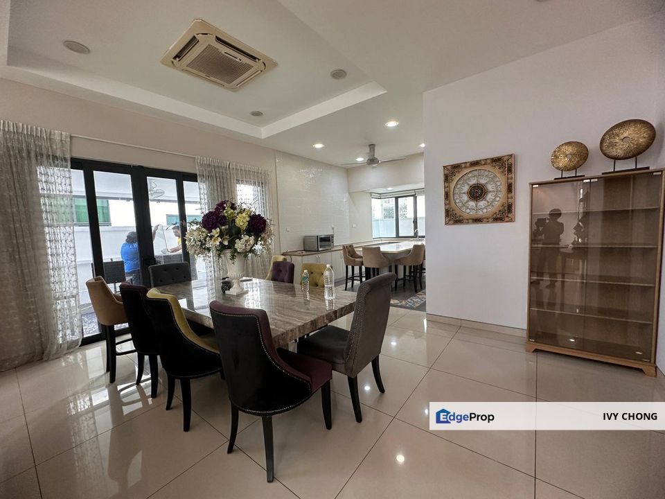 Casabella Kota Damansara 3-Storey Bungalow for Rent. Spacious and Bright., Selangor, Kota Damansara