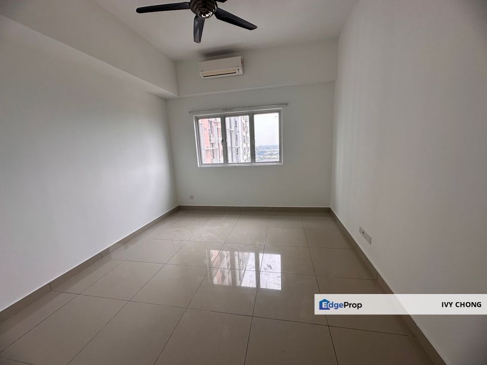 The Wharf Residence 2 Rooms Apartment for Sale, Unblocked View. , Selangor, Puchong