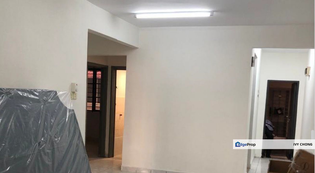 SD II Apartment Bandar Sri Damansara for Sale, Corner, 1st Floor, Freehold, Selangor, Bandar Sri Damansara