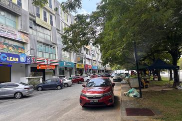 Prima Bizwalk Business Park