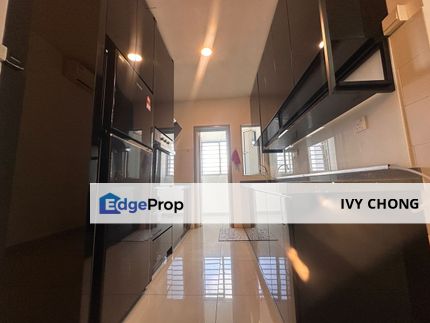 The Wharf Residence 3+1 Rooms Well Maintained Apartment for Rent. Nearby Shops., Selangor, Puchong