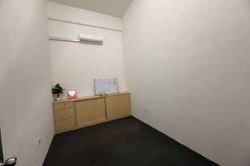 Prima Bizwalk Business Park