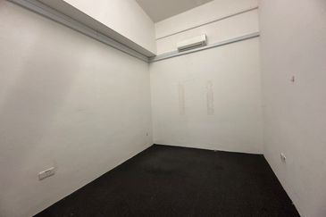 Prima Bizwalk Business Park