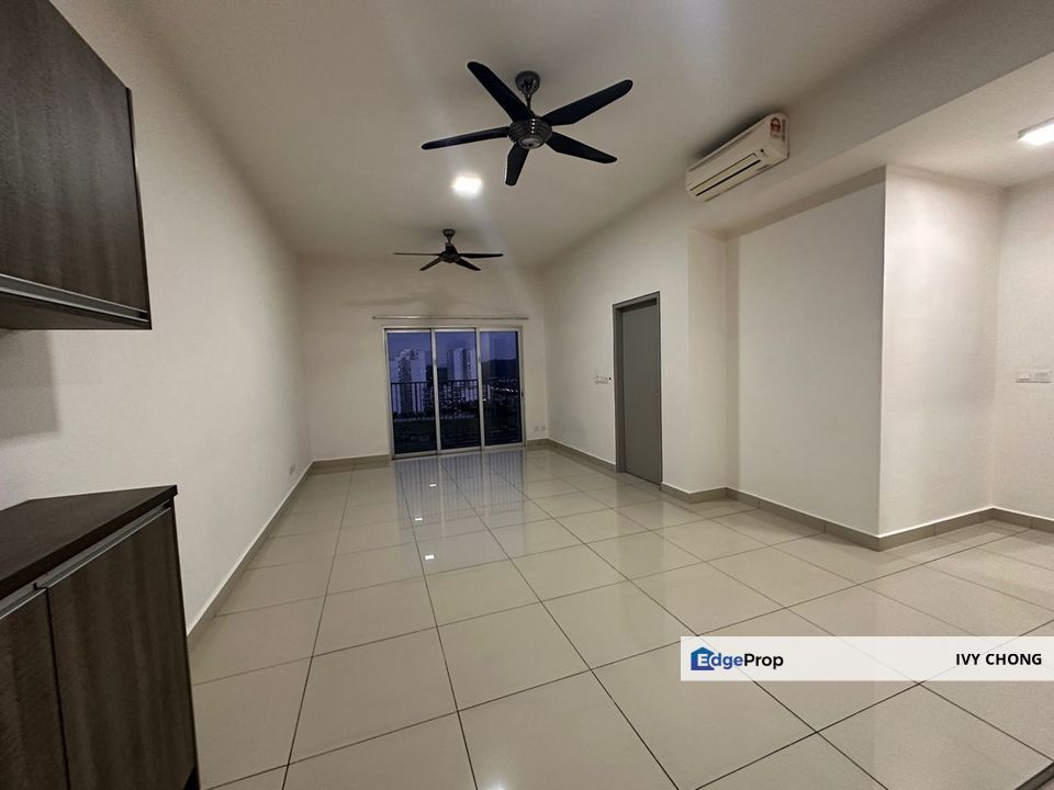 The Wharf Residence 2 Rooms Apartment for Rent. Un-Blocked View, Selangor, Puchong
