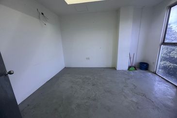 Prima Bizwalk Business Park