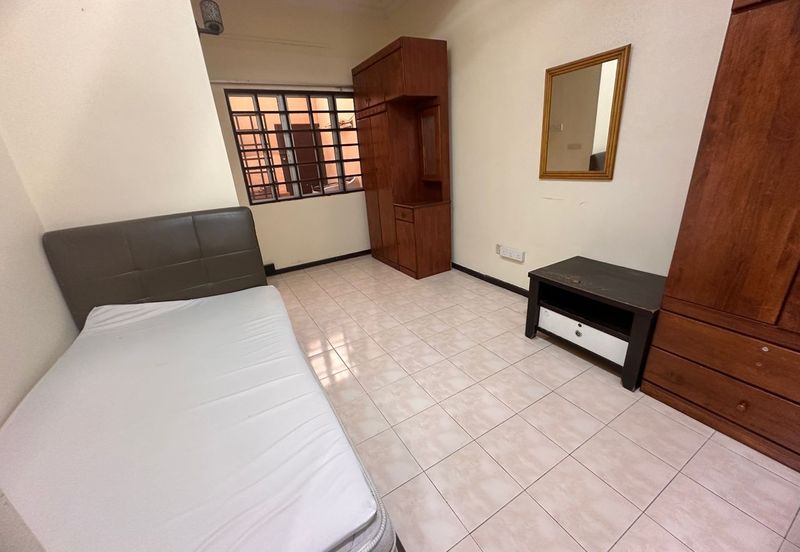 Bandar Bukit Puchong, BP 11