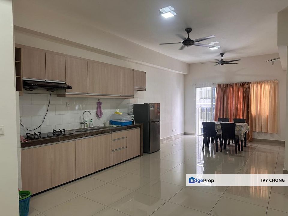 The Wharf Residence 2 Rooms Apartment for Rent. With Fridge, Washing Machine, Bed., Selangor, Puchong