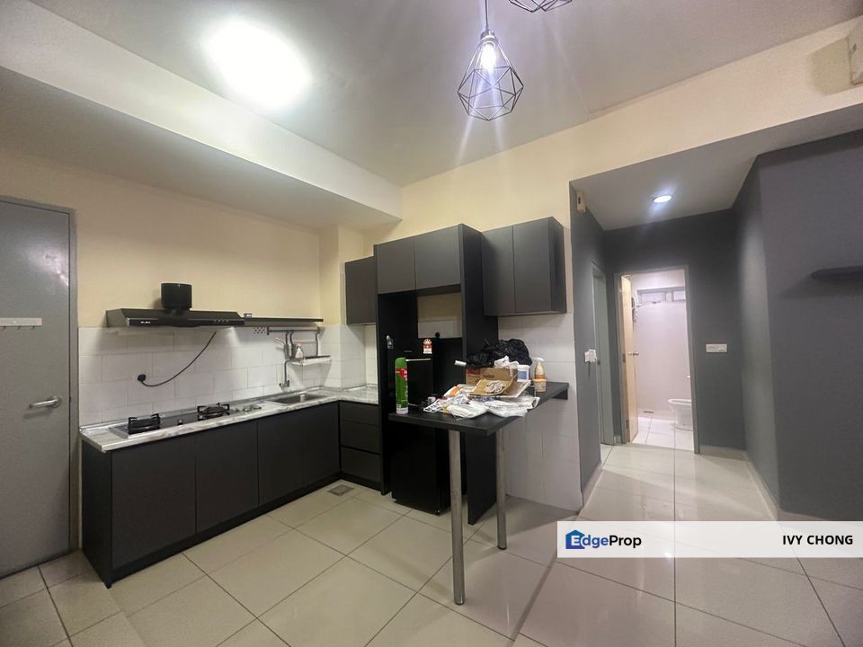 The Wharf Residence 2 Rooms Apartment for Rent. With Sofa, Kitchen Cabinet, Dining Set., Selangor, Puchong