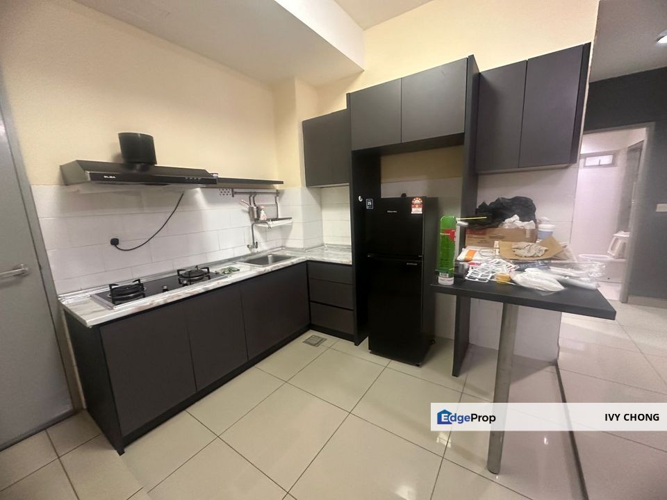The Wharf Residence 2 Rooms Apartment for Rent. With Sofa, Kitchen Cabinet, Dining Set., Selangor, Puchong