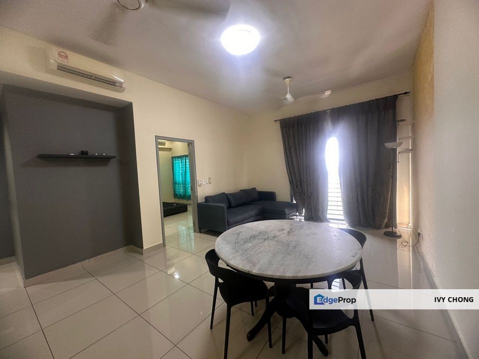 The Wharf Residence 2 Rooms Apartment for Rent. With Sofa, Kitchen Cabinet, Dining Set., Selangor, Puchong