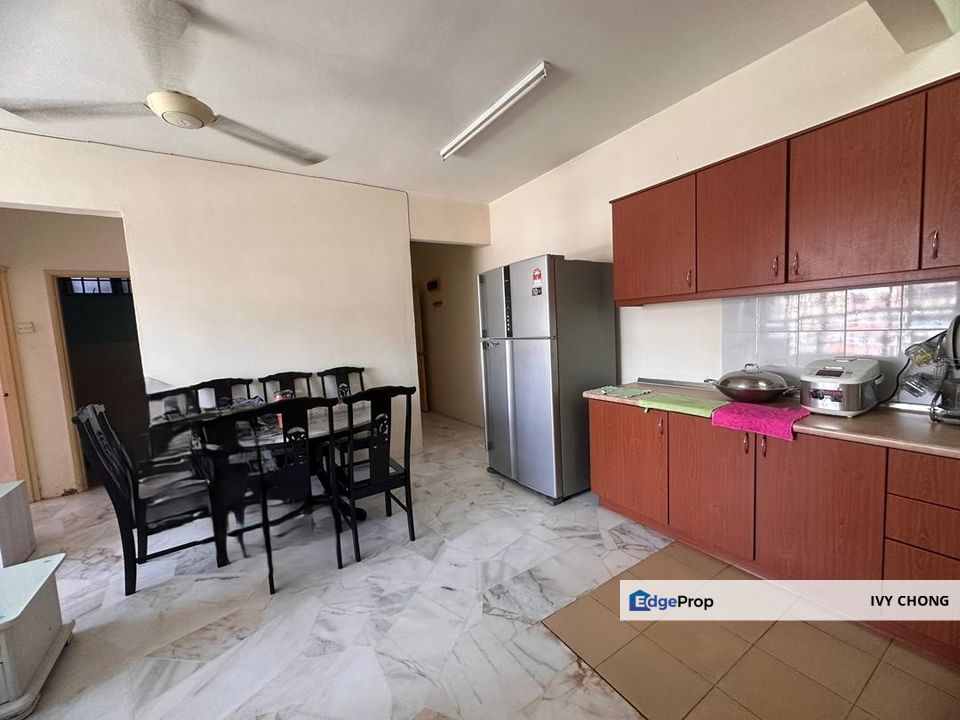 Kiambang Apartment Taman Putra Perdana Puchong for Sale. Nearby Shops., Selangor, Puchong