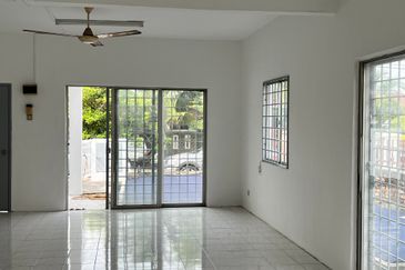 Pusat Bandar Putra Permai