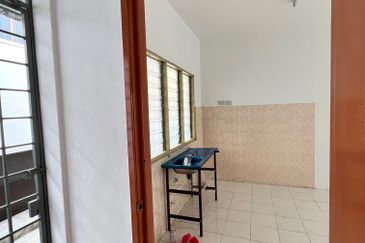 Pusat Bandar Putra Permai