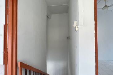 Pusat Bandar Putra Permai