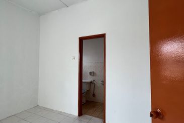 Pusat Bandar Putra Permai