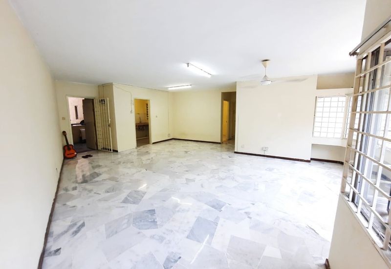 De Tropicana Condominium