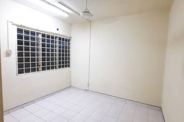 De Tropicana Condominium