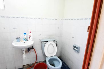 De Tropicana Condominium