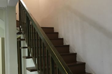 Taman Pinggiran Putra