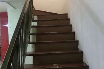 Taman Pinggiran Putra