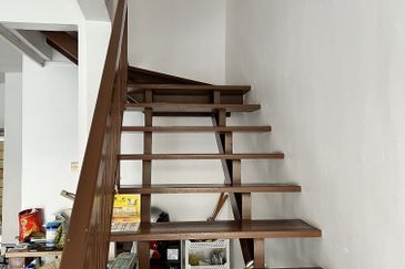 Taman Pinggiran Putra