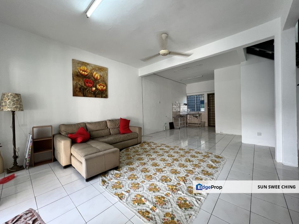 Super economical basic landed double storey house for sale , Selangor, Seri Kembangan