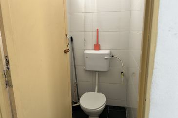 Office For Rent at Rawang 