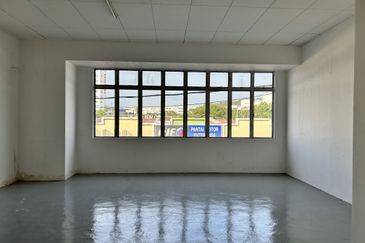 Office For Rent at Rawang 