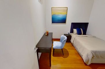 Pavilion Embassy Residence