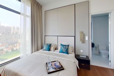 Pavilion Embassy Residence