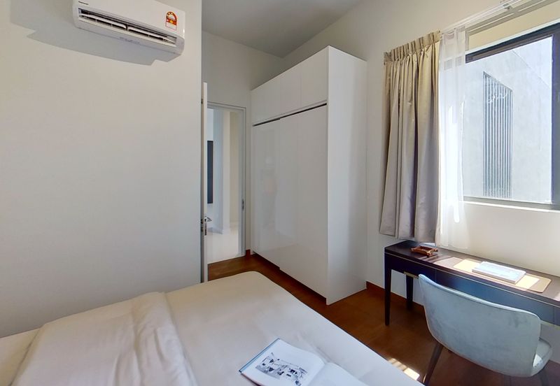 Pavilion Embassy Residence