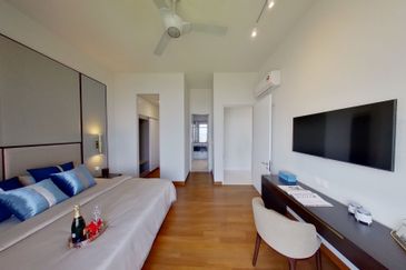 Pavilion Embassy Residence