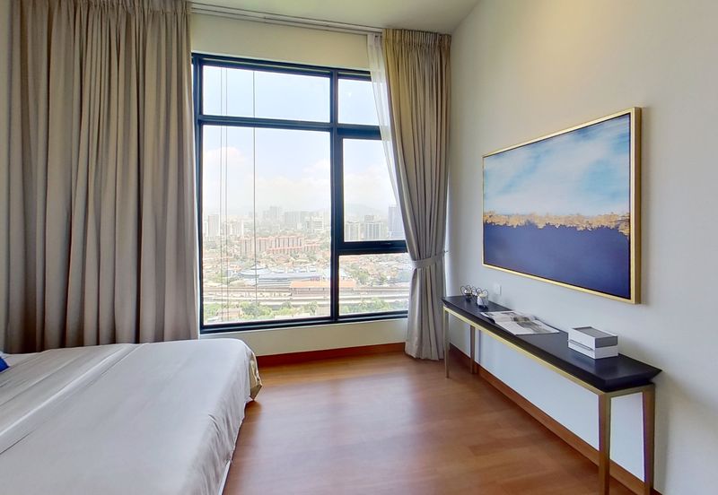 Pavilion Embassy Residence