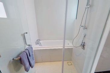 Pavilion Embassy Residence