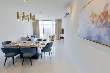 Pavilion Embassy Residence