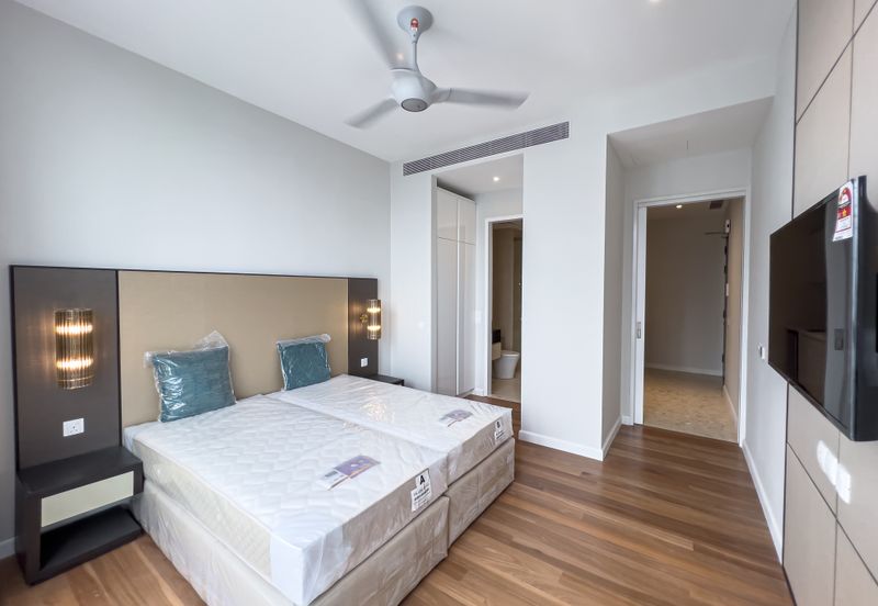 Pavilion Ceylon Hill