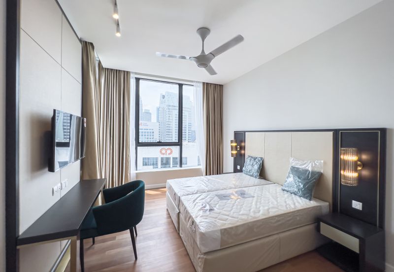 Pavilion Ceylon Hill