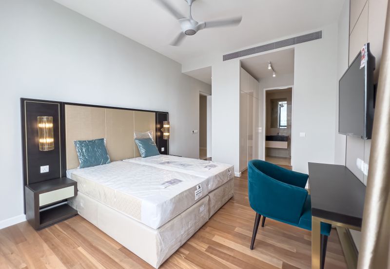 Pavilion Ceylon Hill