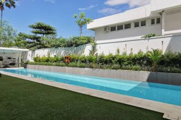 3 Storey Bungalow @ Taman U-Thant for Sales