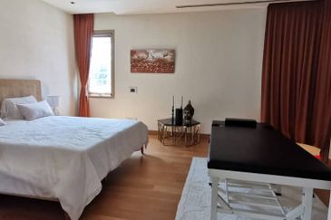 3 Storey Bungalow @ Taman U-Thant for Sales